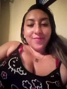 Valeria montana  online show from April 2026 12:18:02 AM