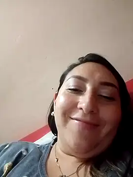 Valeria montana  online show from February 2026 12:39:02 AM