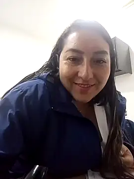 Valeria montana  online show from March 2026 12:20:02 PM