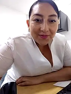 Valeria montana  online show from March 2026 11:50:01 AM