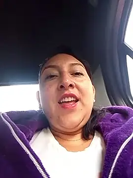 Valeria montana  online show from April 2026 01:02:01 PM