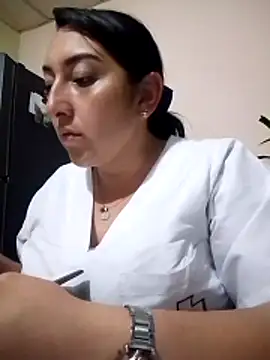 Valeria montana  online show from April 2026 11:55:02 PM