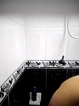 Valeria montana  online show from January 2026 08:40:02 PM