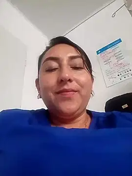 Valeria montana  online show from June 2026 10:04:01 PM