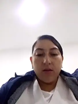 Valeria montana  online show from May 2026 12:06:01 PM