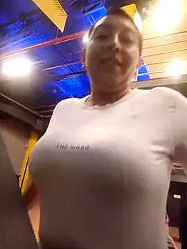 Valeria montana  online show from May 2026 10:41:01 AM