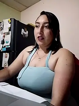 Valeria montana  online show from March 2026 11:31:01 PM