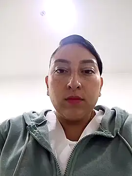 Valeria montana  online show from June 2026 12:26:02 PM