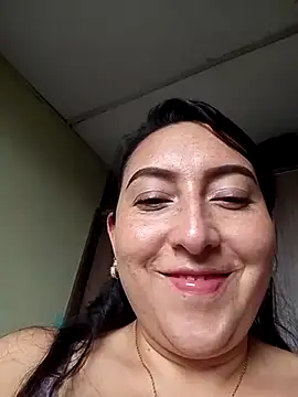 Valeria montana  online show from May 2026 09:41:02 PM