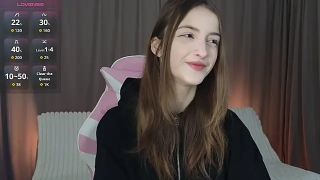 LunaKirby online show from February 2026 01:07:02 PM