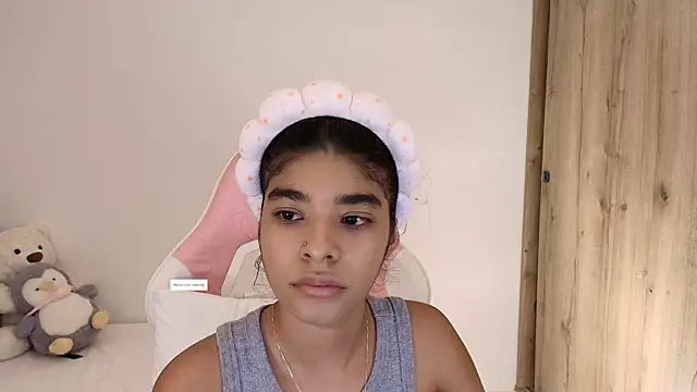 phia carter online show from April 2026 02:51:01 AM