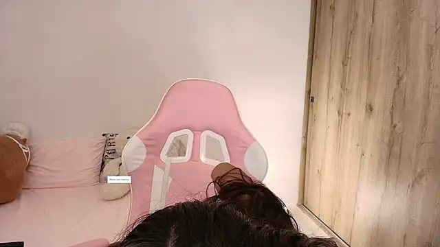 phia carter online show from April 2026 01:07:01 AM