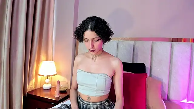 LyraVendrell online show from January 2026 12:20:02 PM