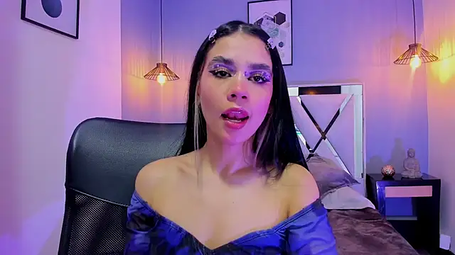 Snapshot of Bell_marinny chatting on December 2025 03:16:01 AM Bell marinny online show from December 2025 03:16:01 AM