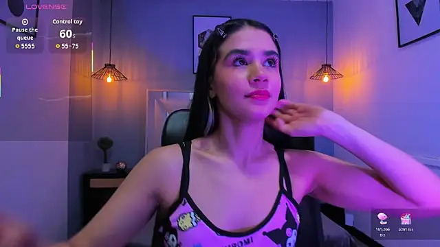 Snapshot of Bell_marinny chatting on December 2025 03:02:01 AM Bell marinny online show from December 2025 03:02:01 AM