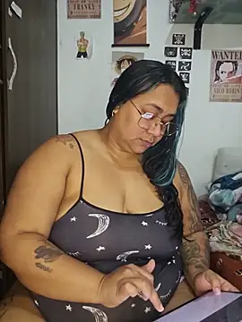 vicky-duarte online show from May 2026 11:45:01 PM
