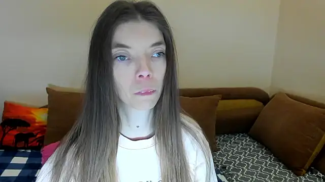 LikaAliston online show from January 2026 04:49:02 AM