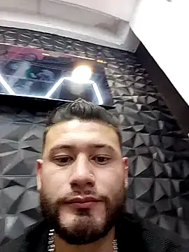 Snapshot of MaxSteel_x chatting on December 2025 05:22:02 PM MaxSteel x online show from December 2025 05:22:02 PM