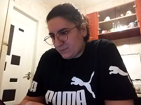 Dana92va online show from February 2026 05:35:02 PM