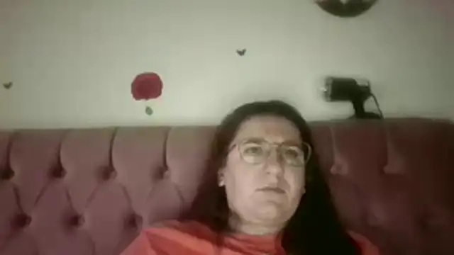 Dana92va online show from May 2026 04:39:02 AM