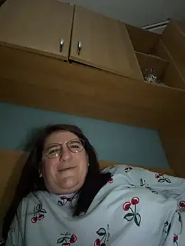 Dana92va online show from April 2026 06:43:01 PM
