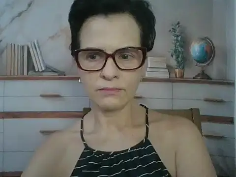 Luna-Hot0802 online show from February 2026 01:42:01 PM