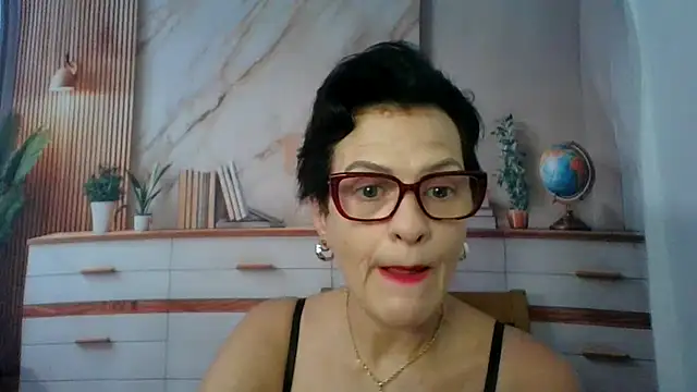 Luna-Hot0802 online show from February 2026 01:10:01 PM