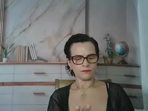 Luna-Hot0802 online show from January 2026 12:53:02 PM