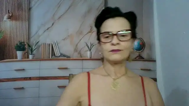 Luna-Hot0802 online show from March 2026 12:05:01 PM