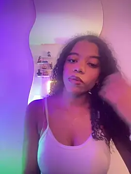 arianna roxe online show from February 2026 04:59:02 AM