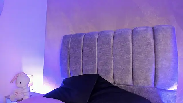 arianna roxe online show from February 2026 08:38:02 AM