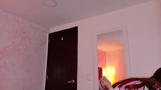MelaniBeckers online show from April 2026 06:53:02 PM