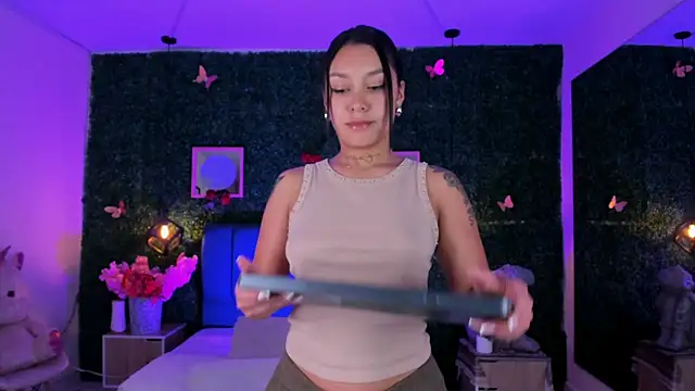 GabyyCute  online show from January 2026 07:25:01 AM