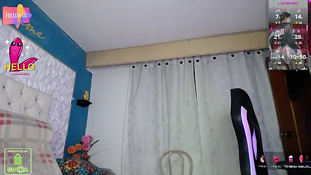 Mia Duque1999 online show from January 2026 11:43:01 PM