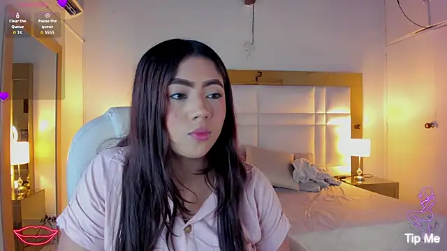 Zoei Moon online show from January 2026 06:47:02 PM