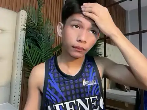 TheBoyAboveYou online show from June 2026 05:07:01 PM