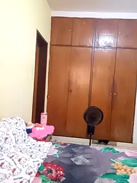 Snapshot of rosita-bella chatting on December 2025 12:04:02 PM rosita-bella online show from December 2025 12:04:02 PM