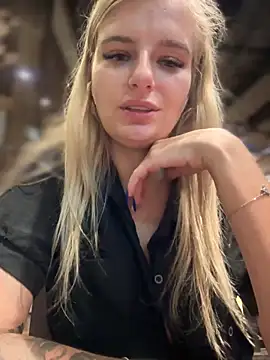 Snapshot of Betsy chatting on January 2025 12:42:02 PM Betsy online show from January 2025 12:42:02 PM