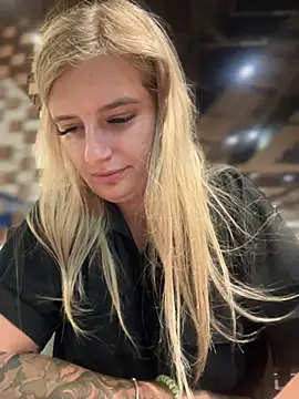 Snapshot of Betsy chatting on January 2025 12:24:01 PM Betsy online show from January 2025 12:24:01 PM