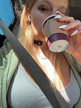 Betsy online show from March 2026 10:35:02 AM