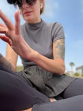 Betsy online show from April 2026 12:10:01 PM