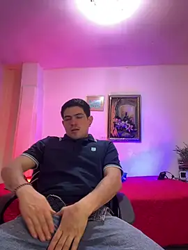 williamsmiiths16 online show from February 2026 12:27:01 PM