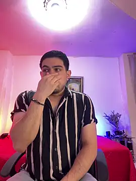 williamsmiiths16 online show from March 2026 12:49:01 PM