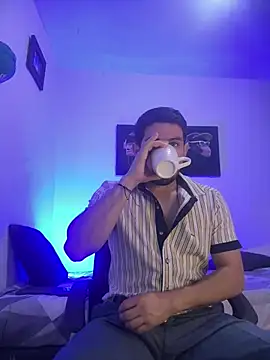 williamsmiiths16 online show from July 2026 11:50:02 AM