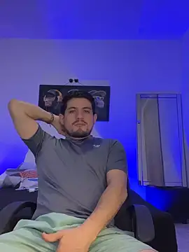 williamsmiiths16 online show from May 2026 11:30:01 AM