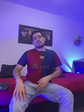 williamsmiiths16 online show from June 2026 12:22:02 PM