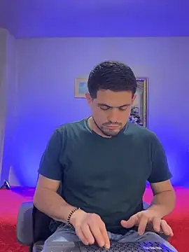 williamsmiiths16 online show from March 2026 12:32:01 PM