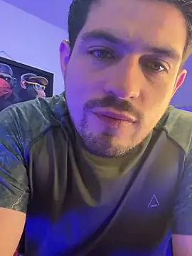 williamsmiiths16 online show from July 2026 01:33:01 PM