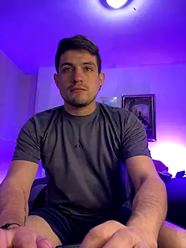 williamsmiiths16 online show from December 2025 03:58:02 PM