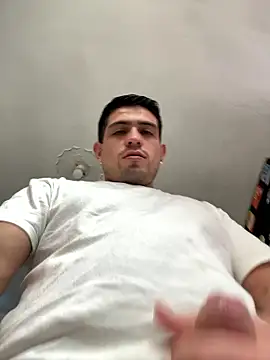 williamsmiiths16 online show from January 2026 05:18:01 PM